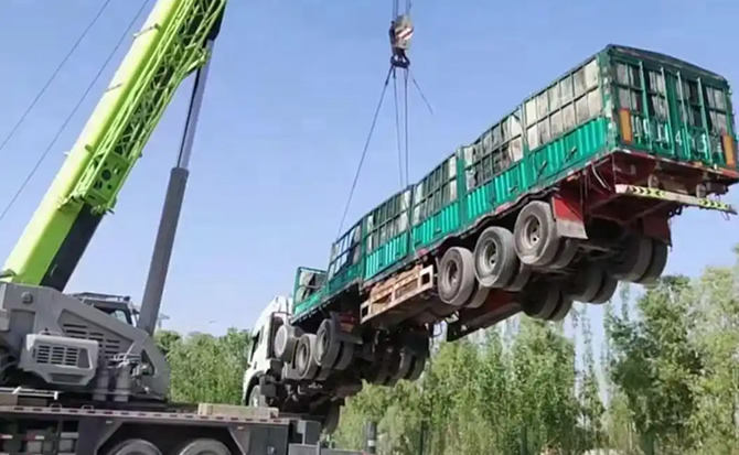 博望区道路脱困救援案例